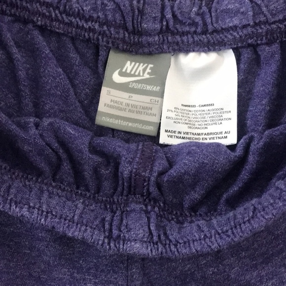 Nike women’s shorts | small - Picture 3 of 7